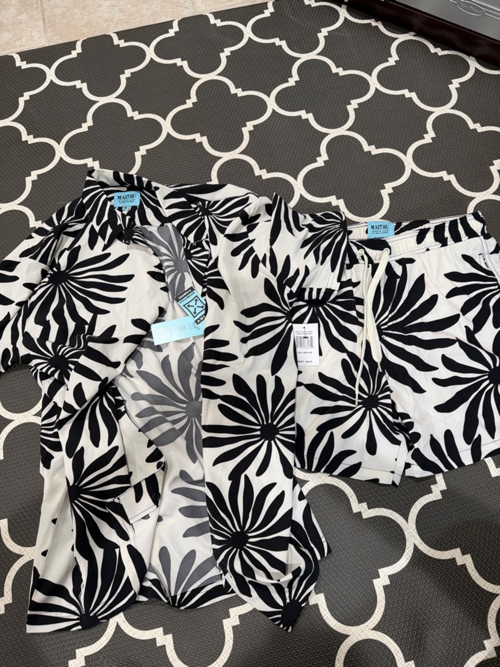 Black & White Floral Lounge Set - swimming Matching Top and Shorts